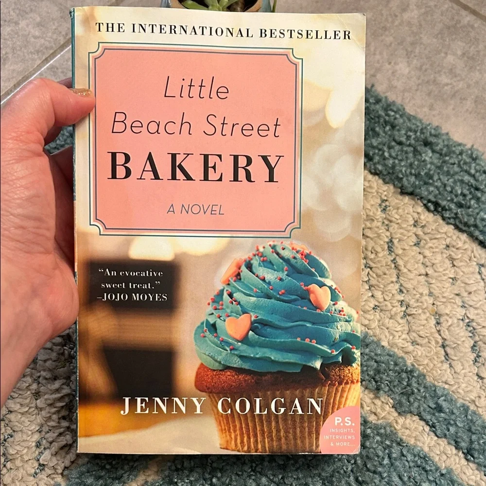 Little Beach Street Bakery Novel - Picture 8 of 8